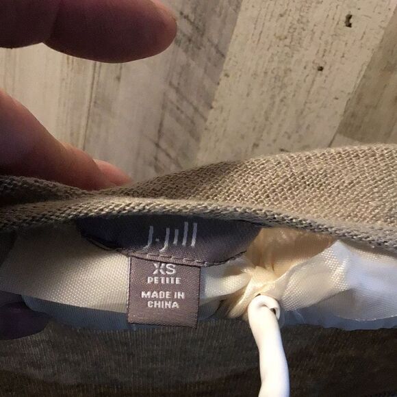 C floral pattern sweater by J Jill size extra small - Picture 6 of 6